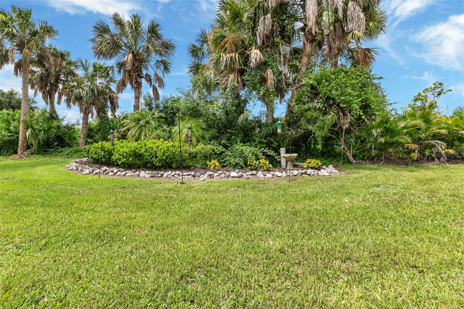PUNTA GORDA ISLES SEC 20 - Land