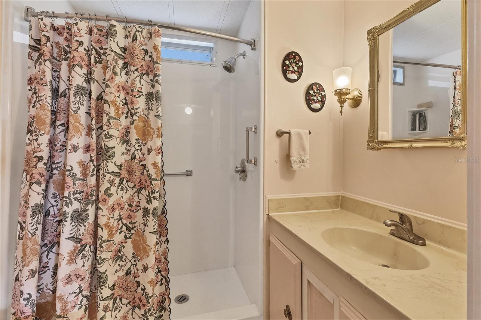 TIDEVUE ESTATES SECOND ADD - Residential