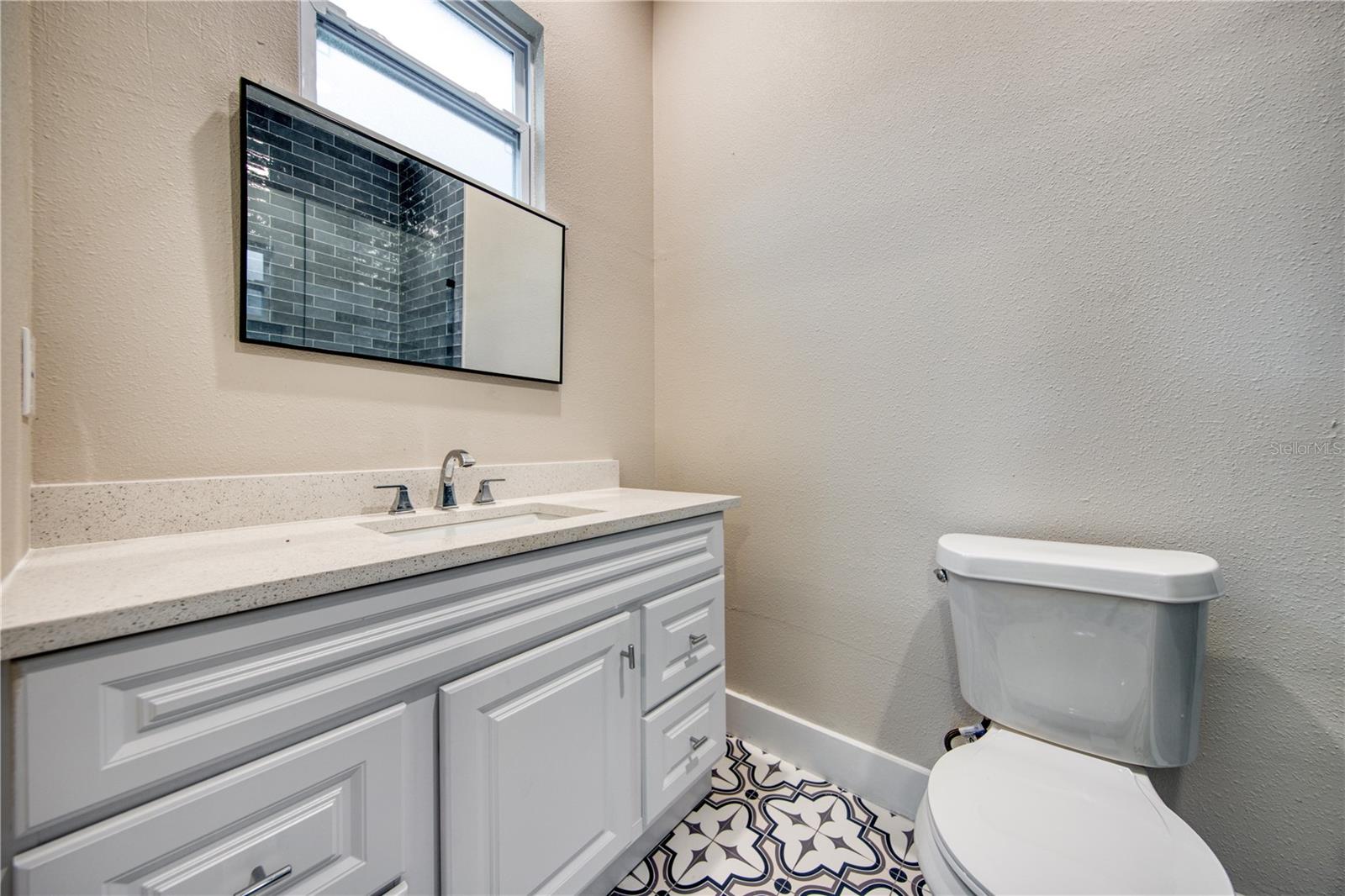 MONTICELLO PARK - Residential Lease