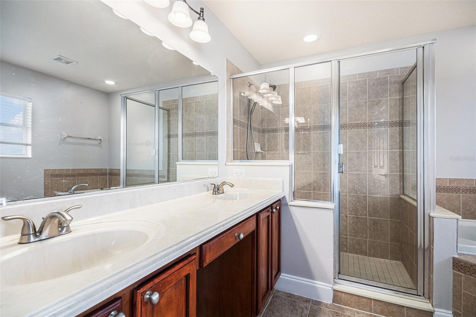 NORTH SHORE, LAKE HART PARCEL 54/118 LOT - Residential