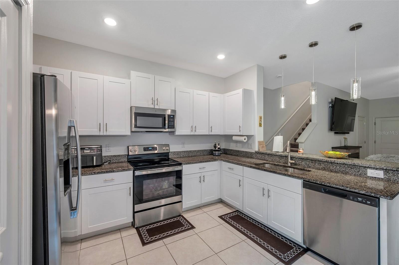 2574 CHARLAN COURT