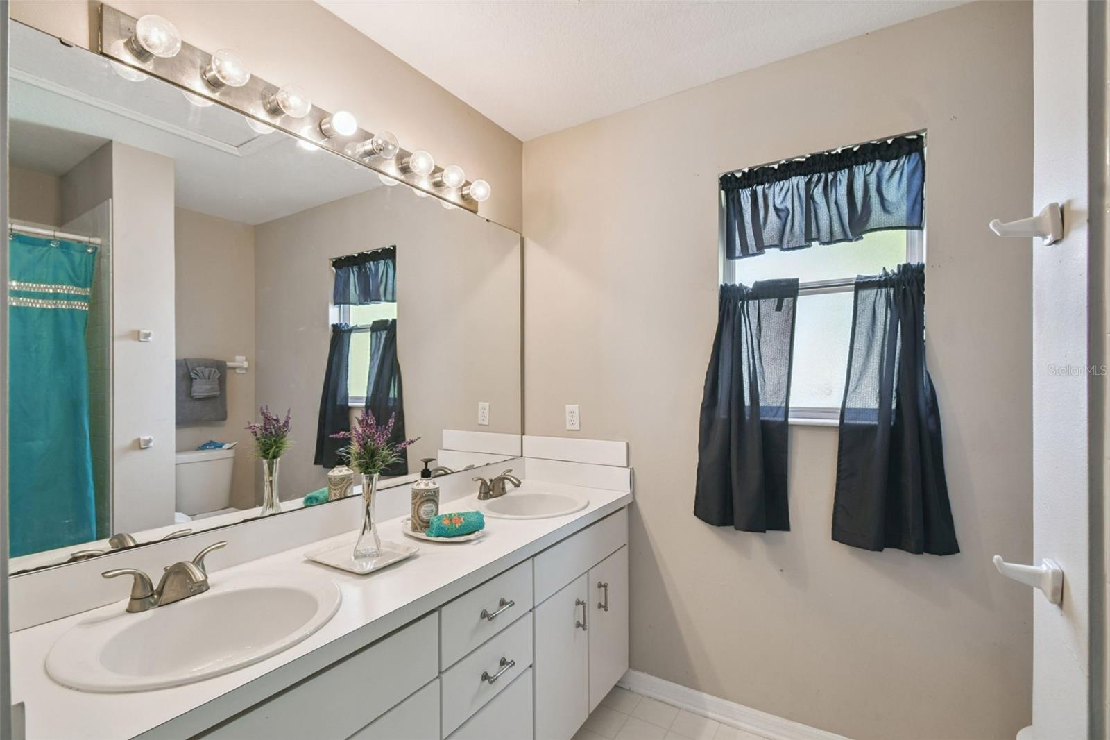 HUNTERS CREEK TR 430A PH 02 - Residential