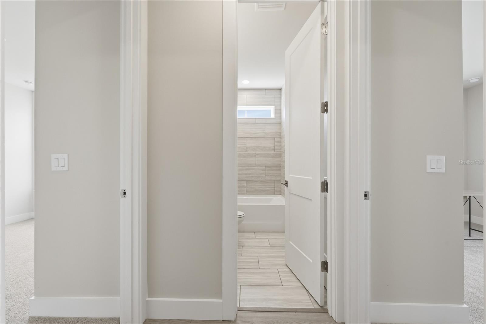 04 FAIRWAYS - Residential