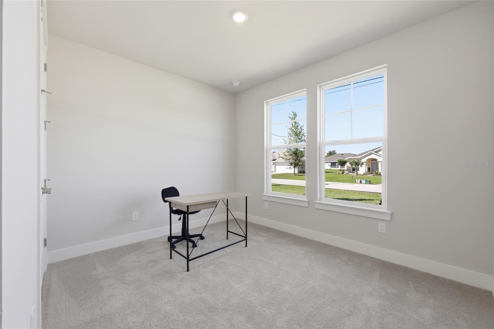 04 FAIRWAYS - Residential