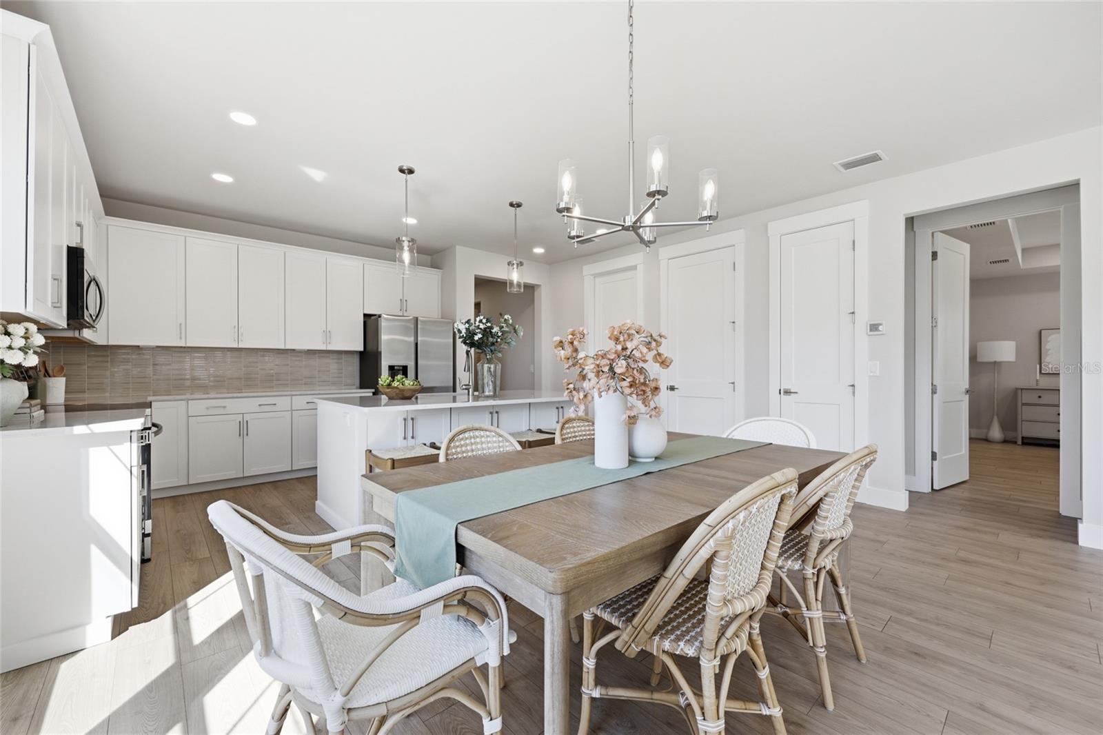 04 FAIRWAYS - Residential