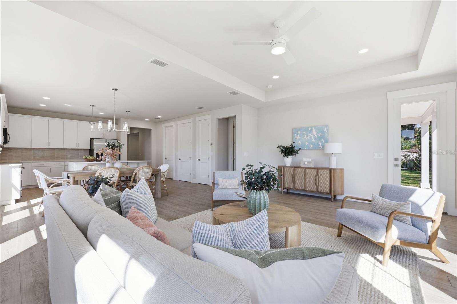 04 FAIRWAYS - Residential