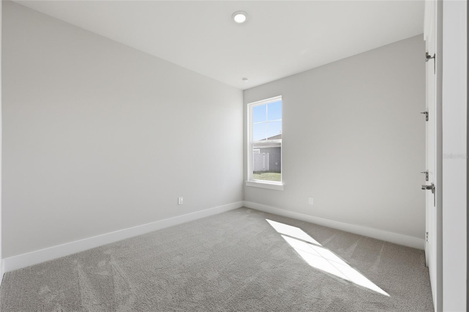 04 FAIRWAYS - Residential