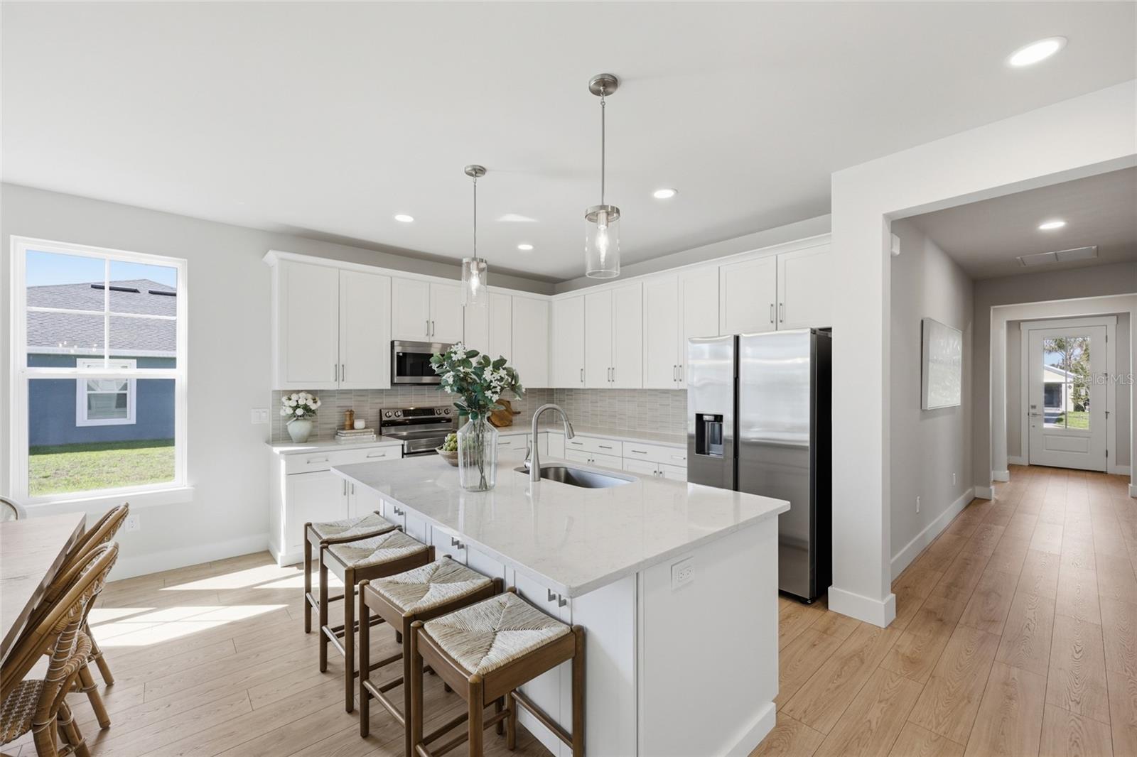 04 FAIRWAYS - Residential