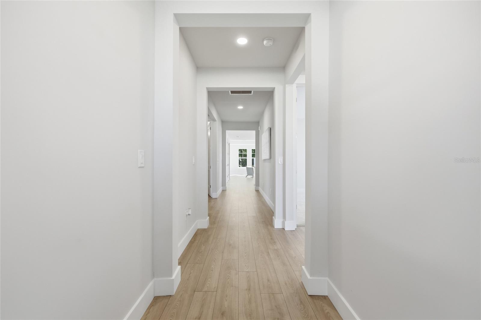 04 FAIRWAYS - Residential