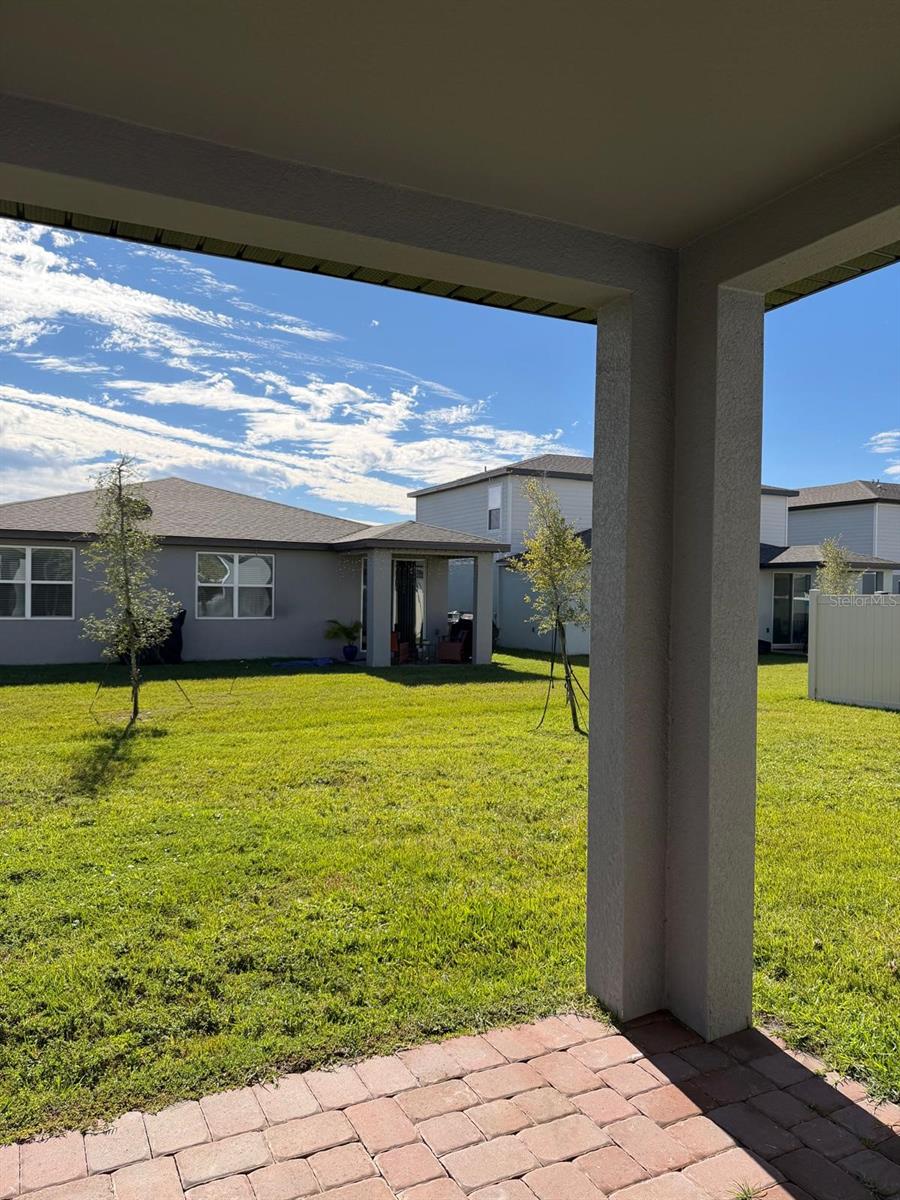 THE MEADOW AT CROSSPRAIRIE - Residential Lease