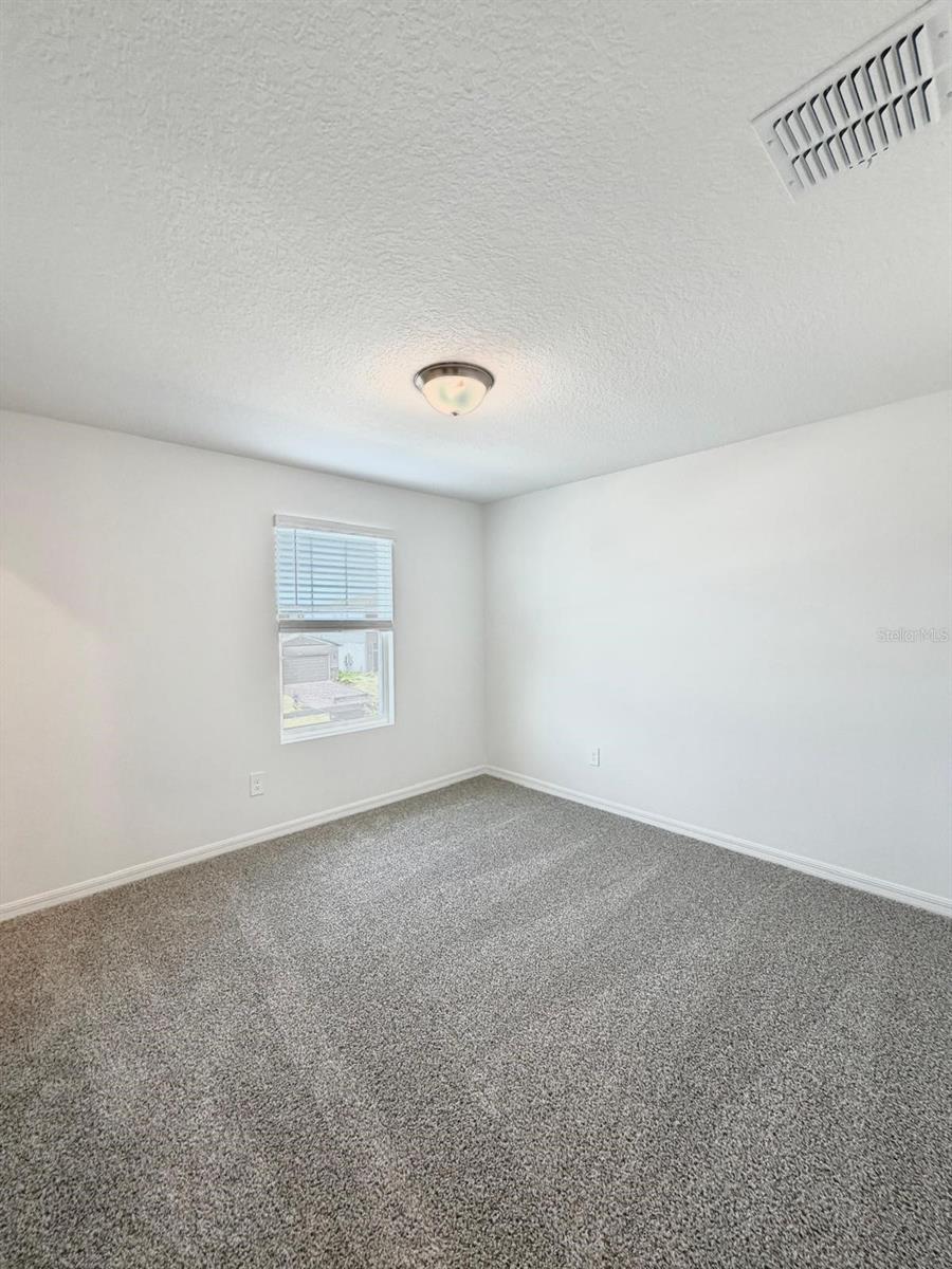 THE MEADOW AT CROSSPRAIRIE - Residential Lease