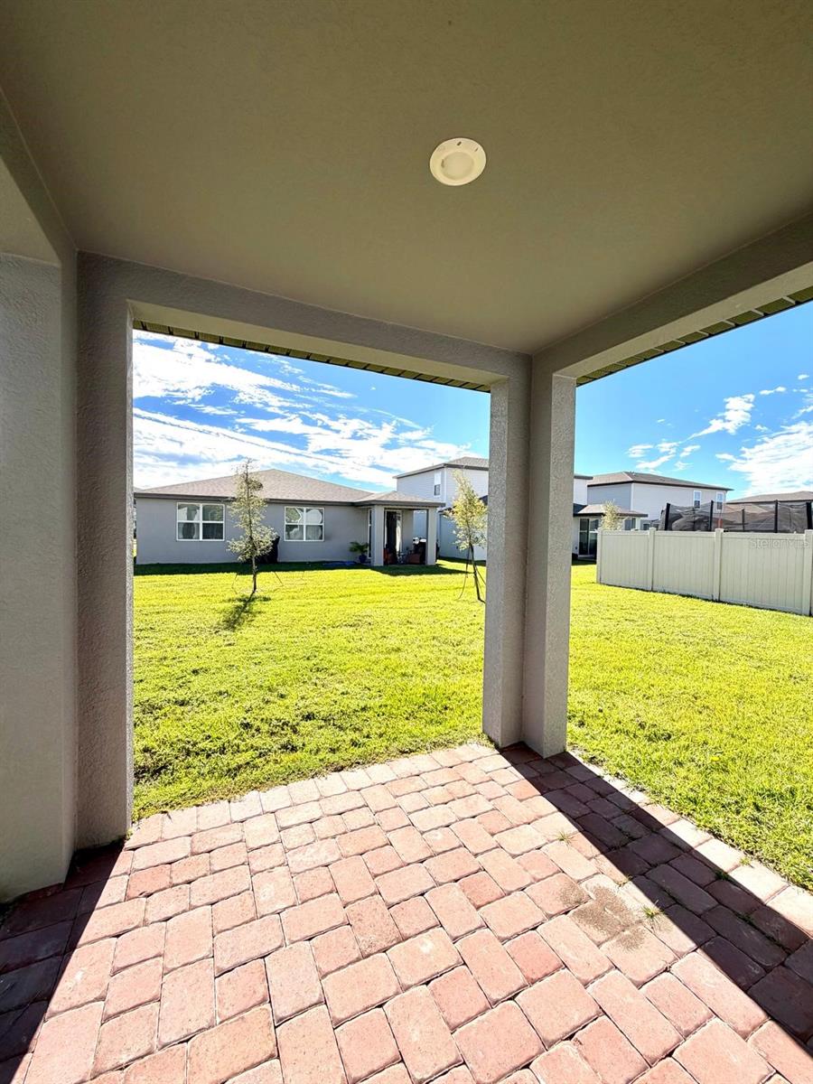 THE MEADOW AT CROSSPRAIRIE - Residential Lease