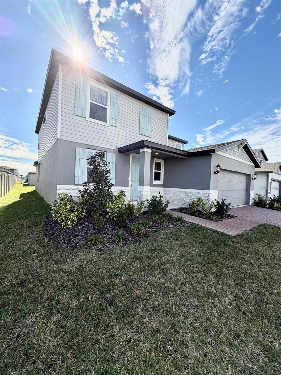 THE MEADOW AT CROSSPRAIRIE - Residential Lease