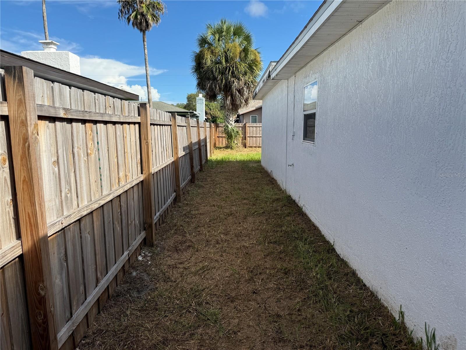 8611 LONGBOAT LANE