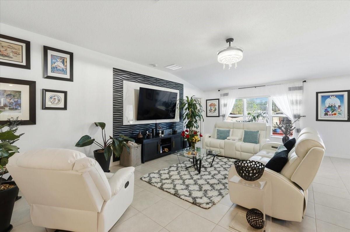 2119 OLD MINING ROAD