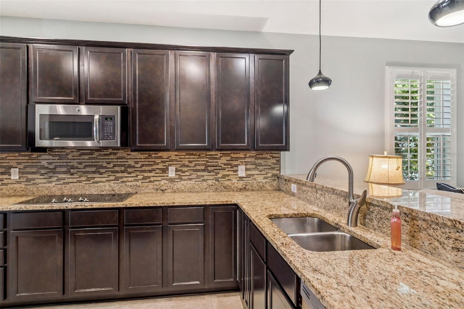 DRAYTON-PRESTON WOODS AT PROVIDENCE - Residential