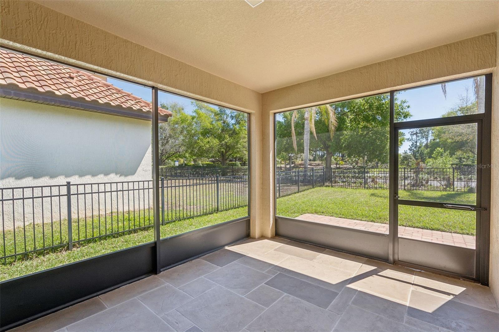 DRAYTON-PRESTON WOODS AT PROVIDENCE - Residential