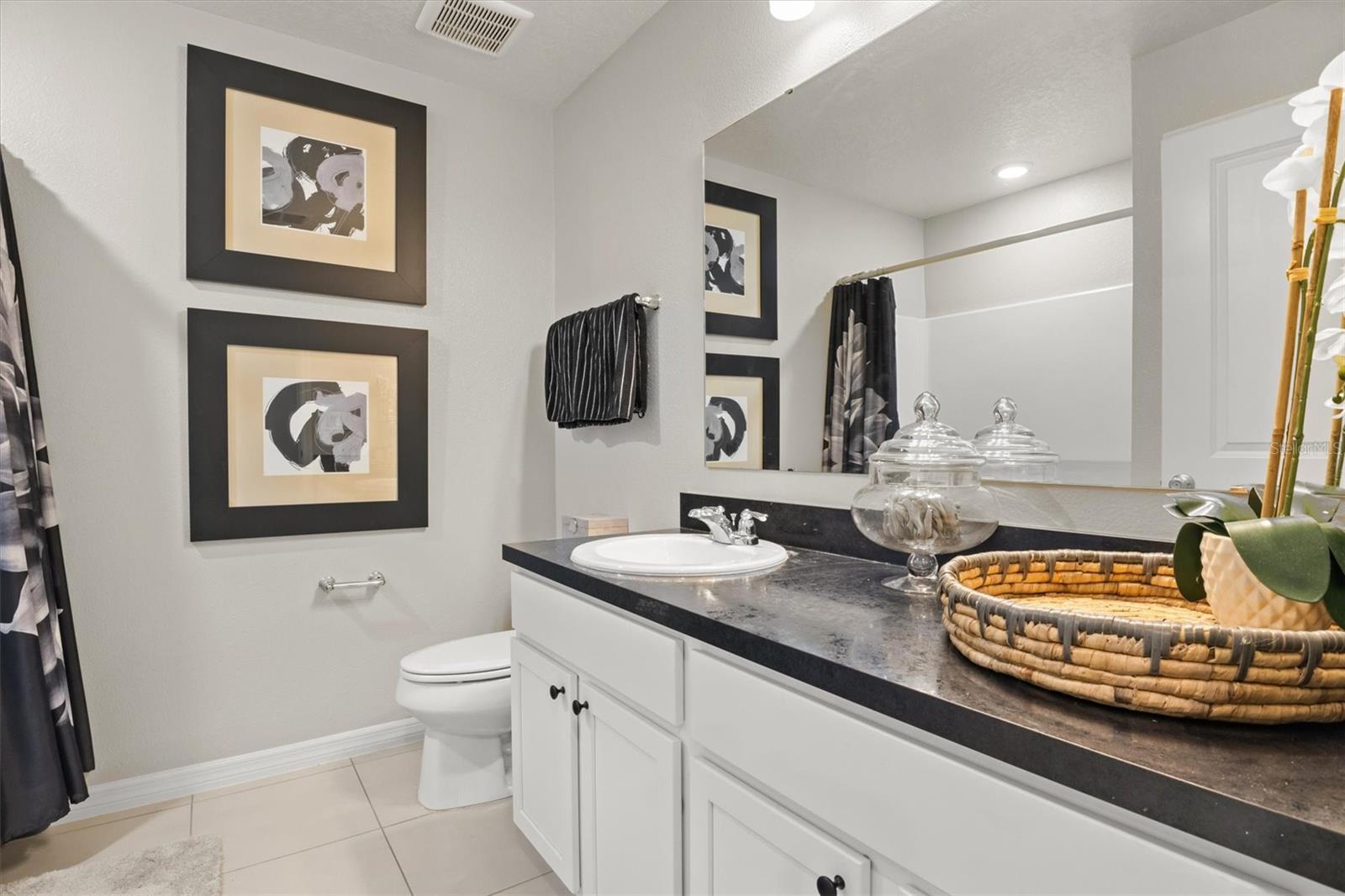 LAKE LUCERNE PH 1 - Residential Lease