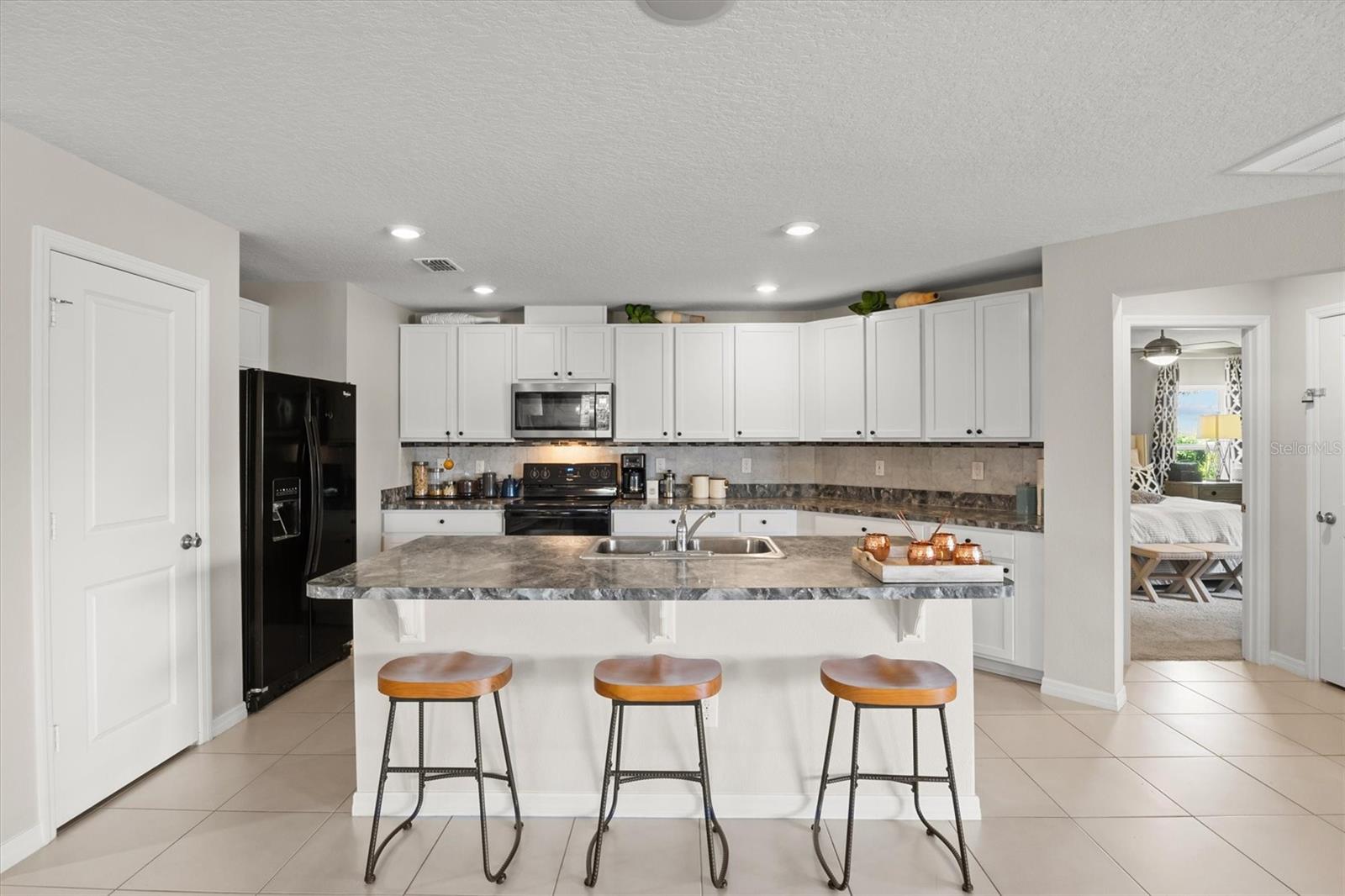 LAKE LUCERNE PH 1 - Residential Lease