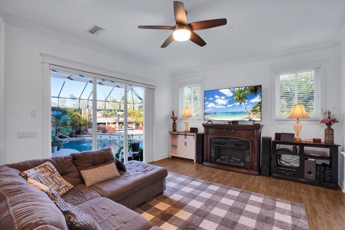 POMELLO CITY CENTRAL - Residential