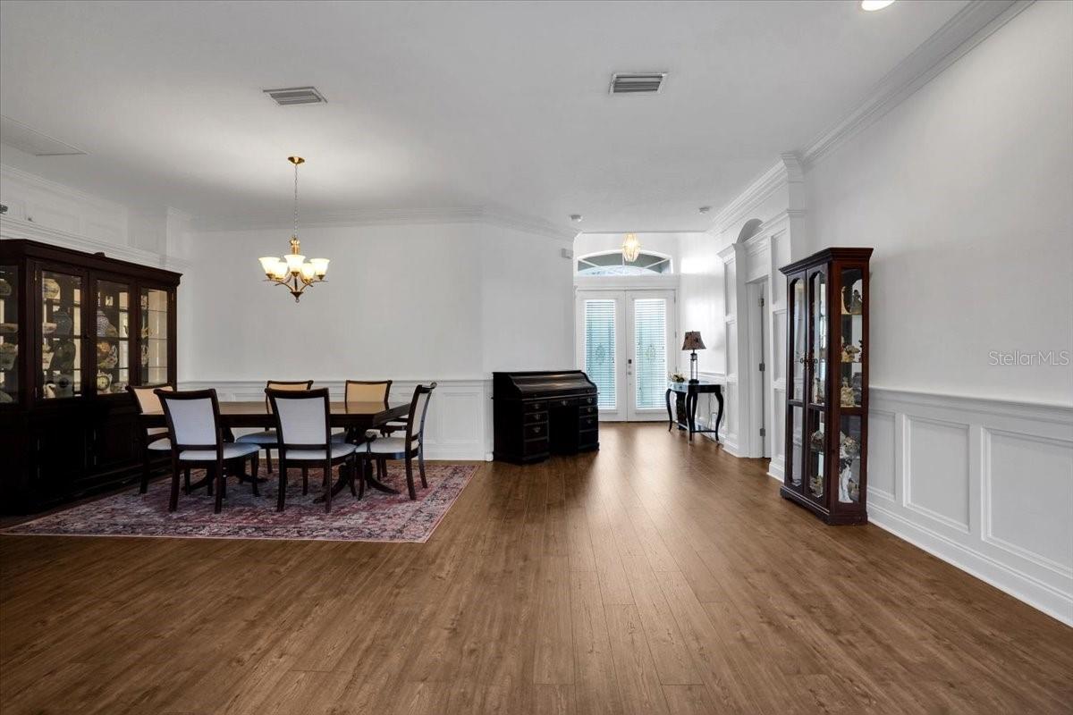 POMELLO CITY CENTRAL - Residential