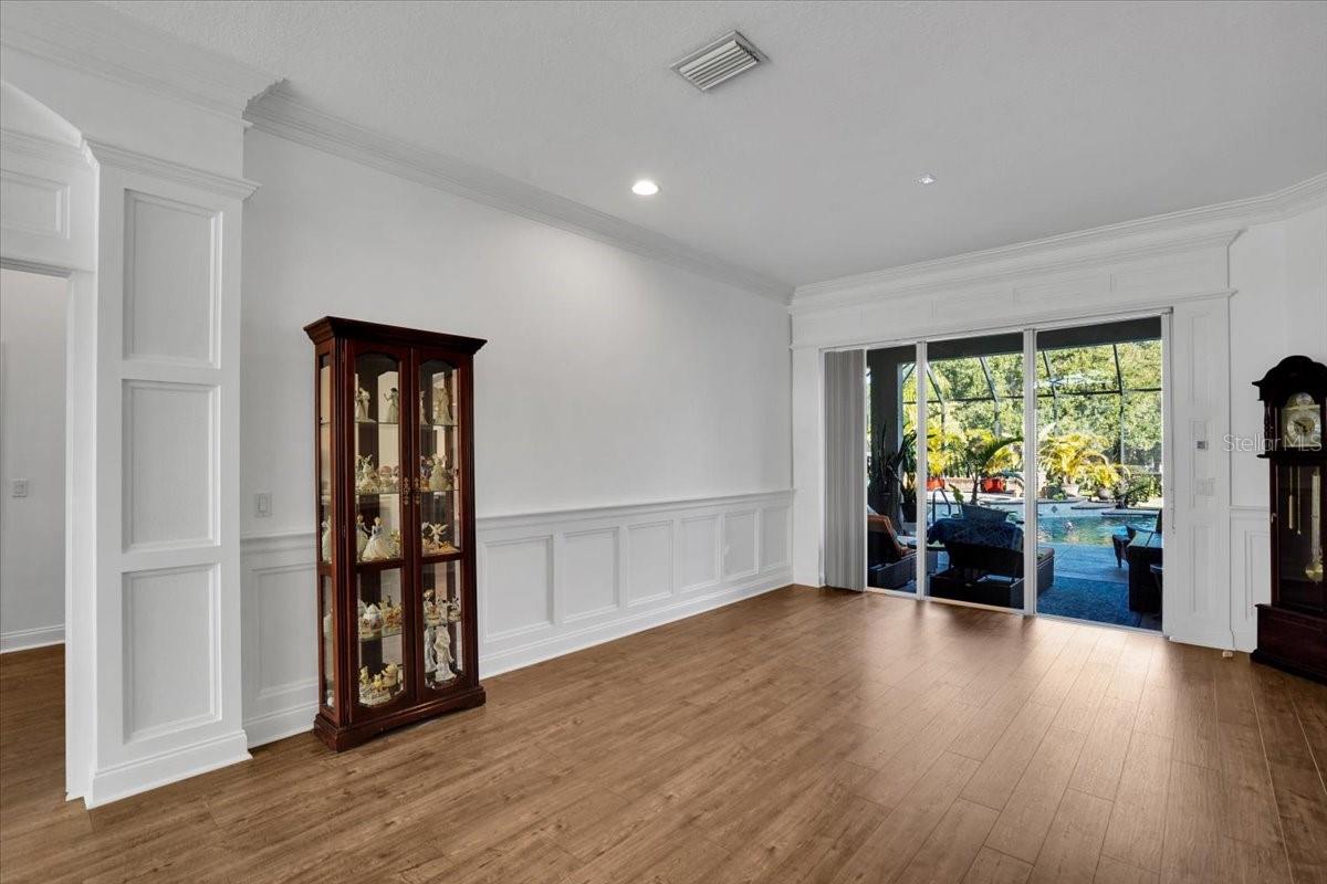 POMELLO CITY CENTRAL - Residential