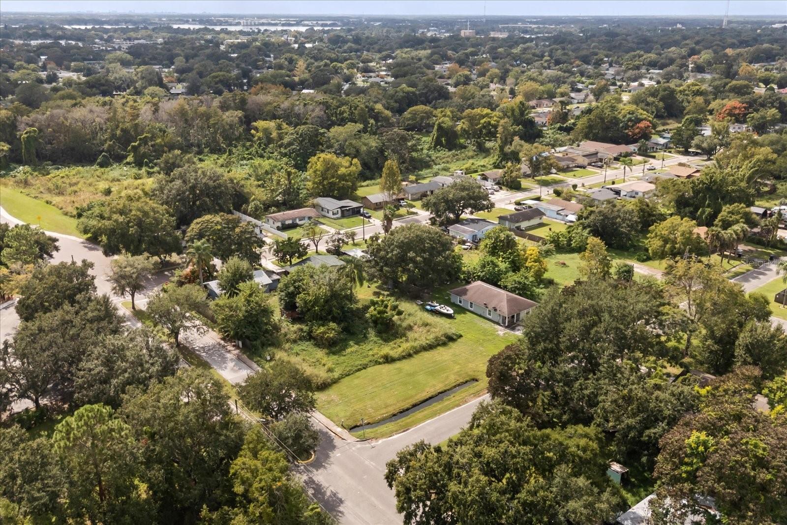 CONDEL GARDENS - Residential