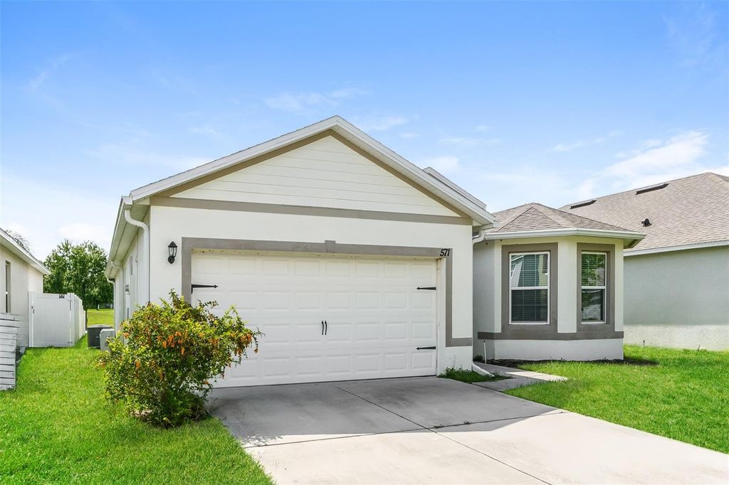 Photo of 571 Autumn Stream Drive, Auburndale, FL 33823 (MLS # O6366694)