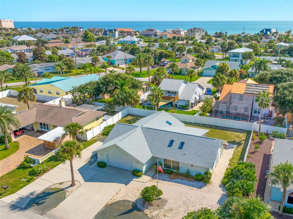 Photo of 4715 S Peninsula Drive, Ponce Inlet, FL 32127 (MLS # NS1089041)