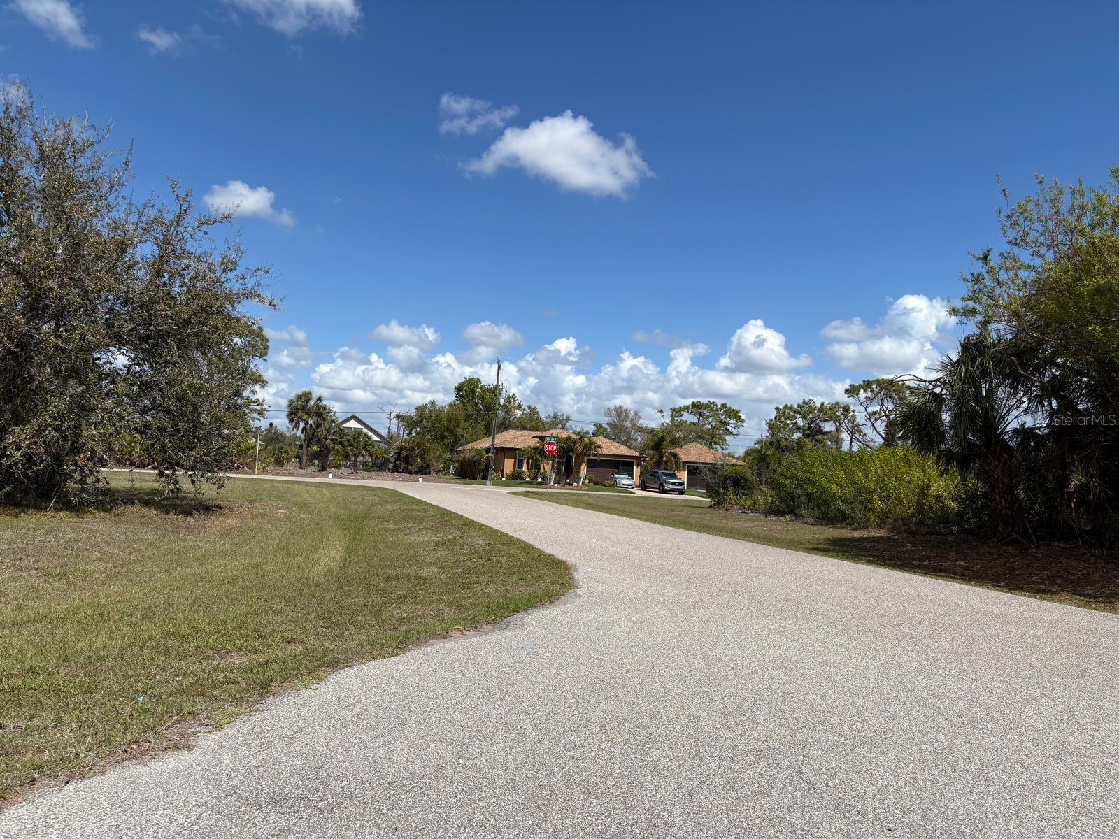 ROTONDA LAKES - Land