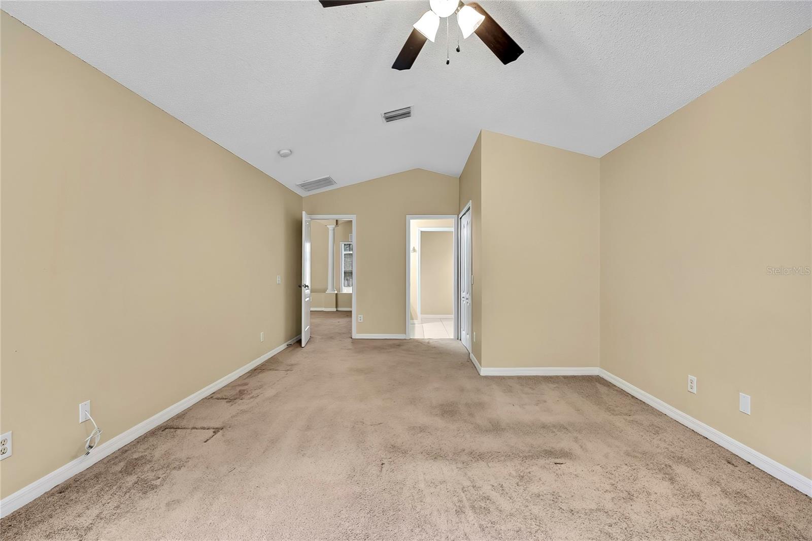 SPRING HILL - Residential