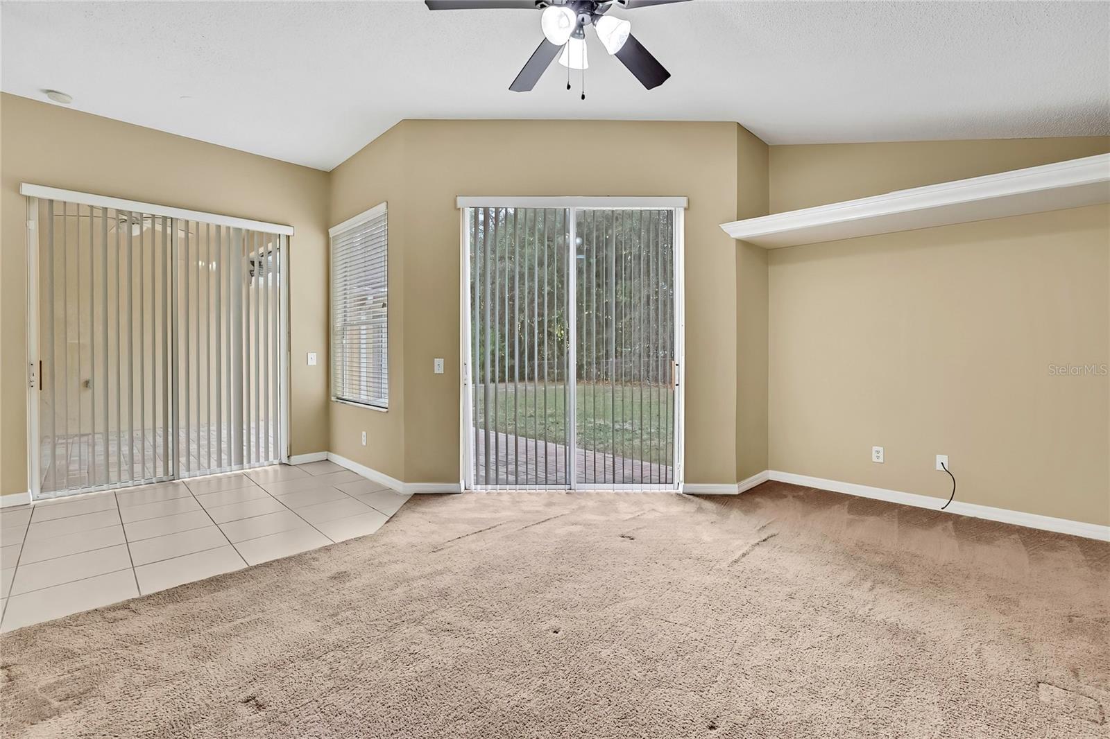 SPRING HILL - Residential