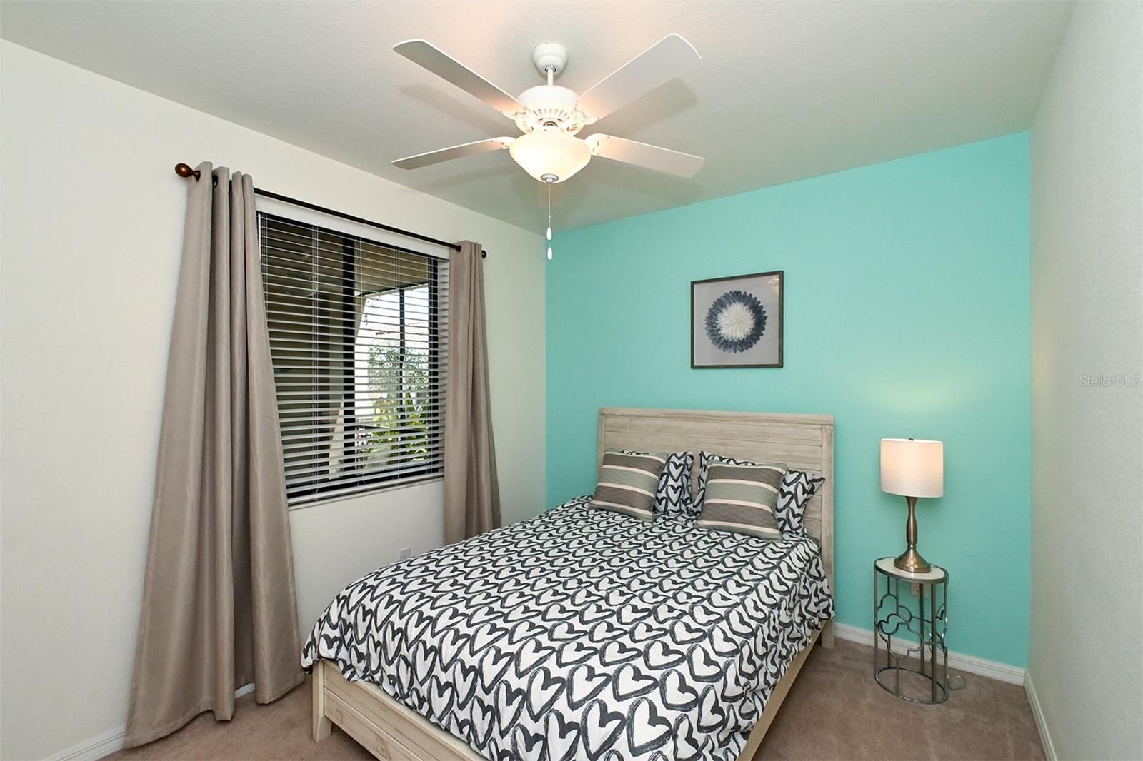 LAKEWOOD NATIONAL - Residential Lease