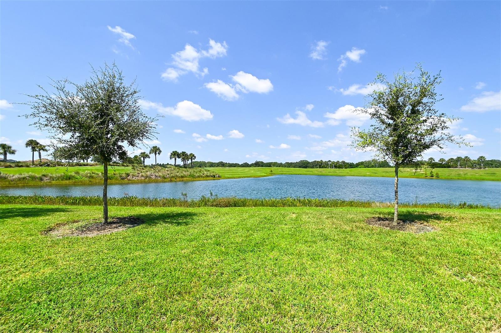 LAKEWOOD NATIONAL - Residential Lease