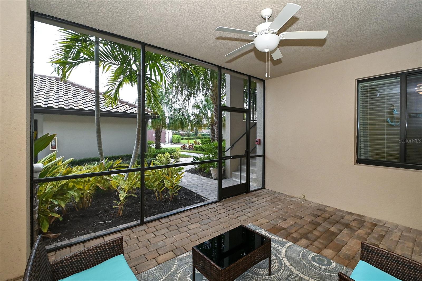 LAKEWOOD NATIONAL - Residential Lease
