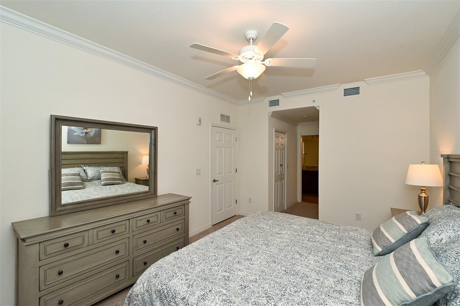 LAKEWOOD NATIONAL - Residential Lease