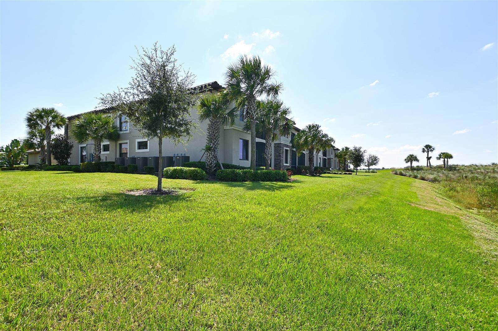 LAKEWOOD NATIONAL - Residential Lease