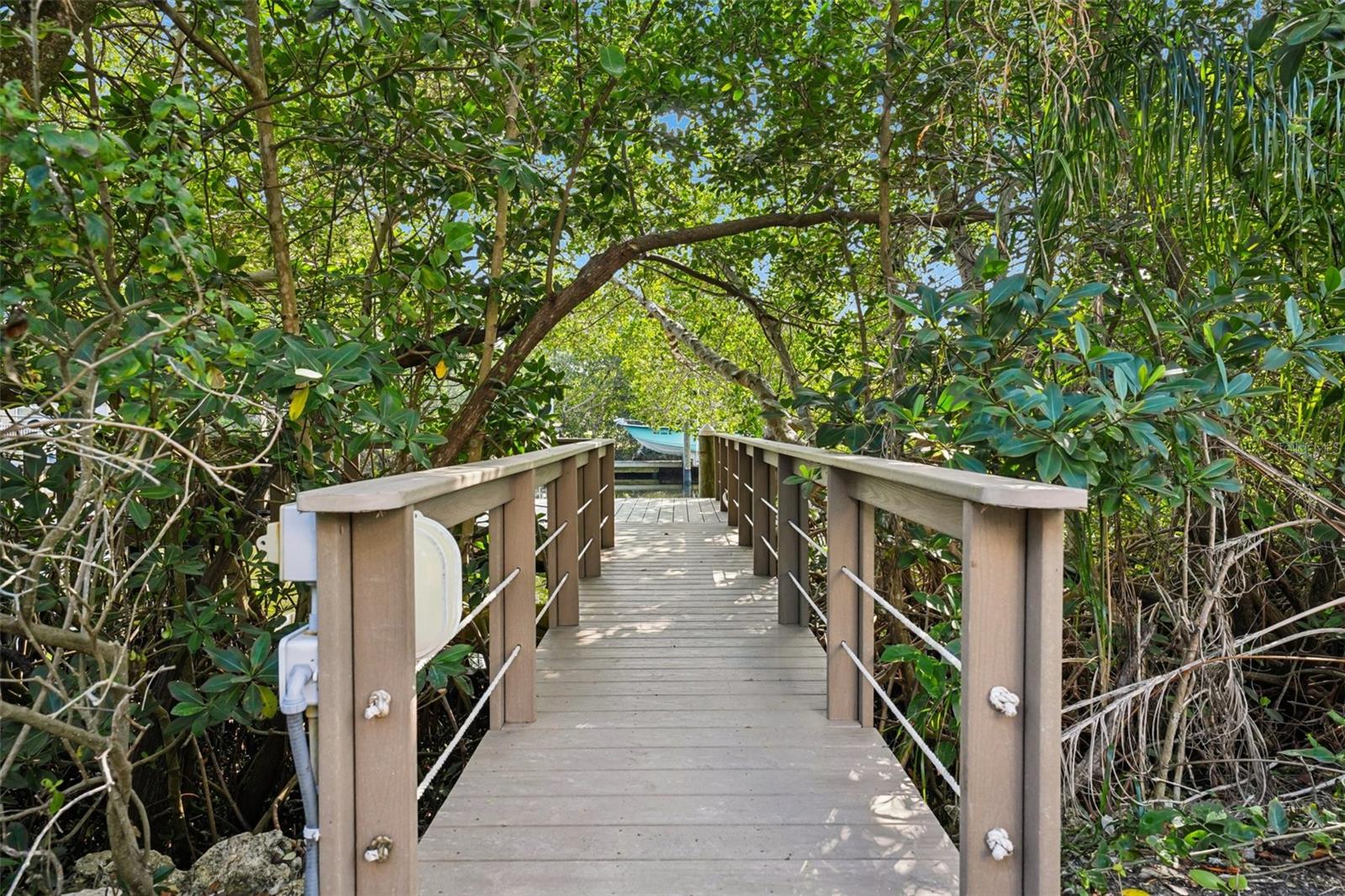 PLACIDO BAYOU - Residential