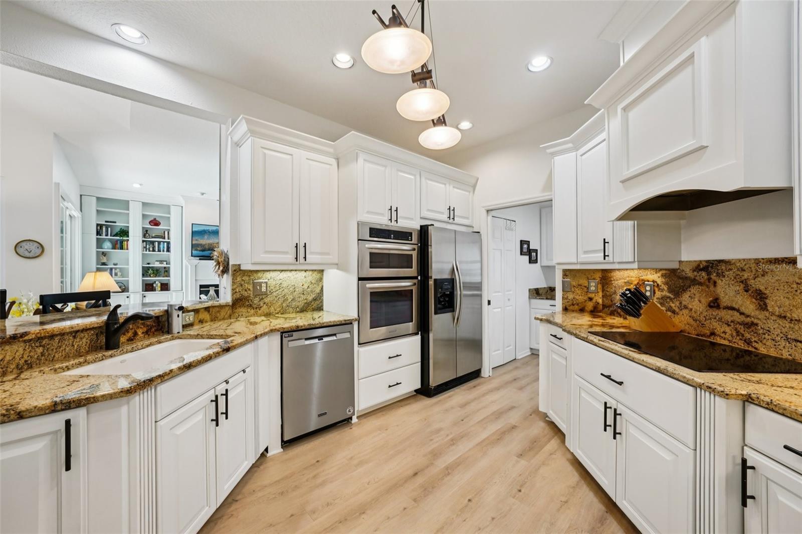 PLACIDO BAYOU - Residential