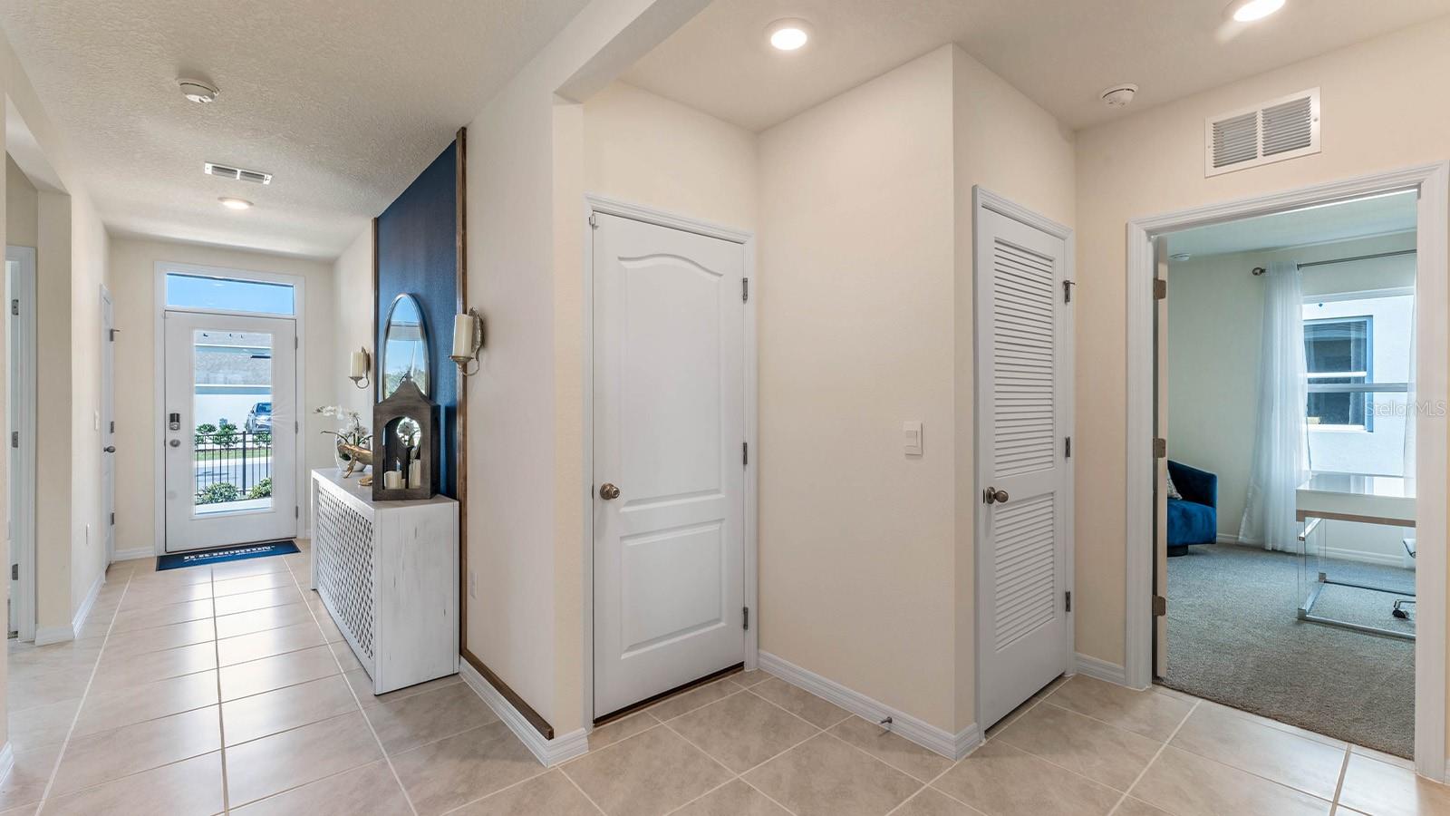 3707 WATERLILY WAY