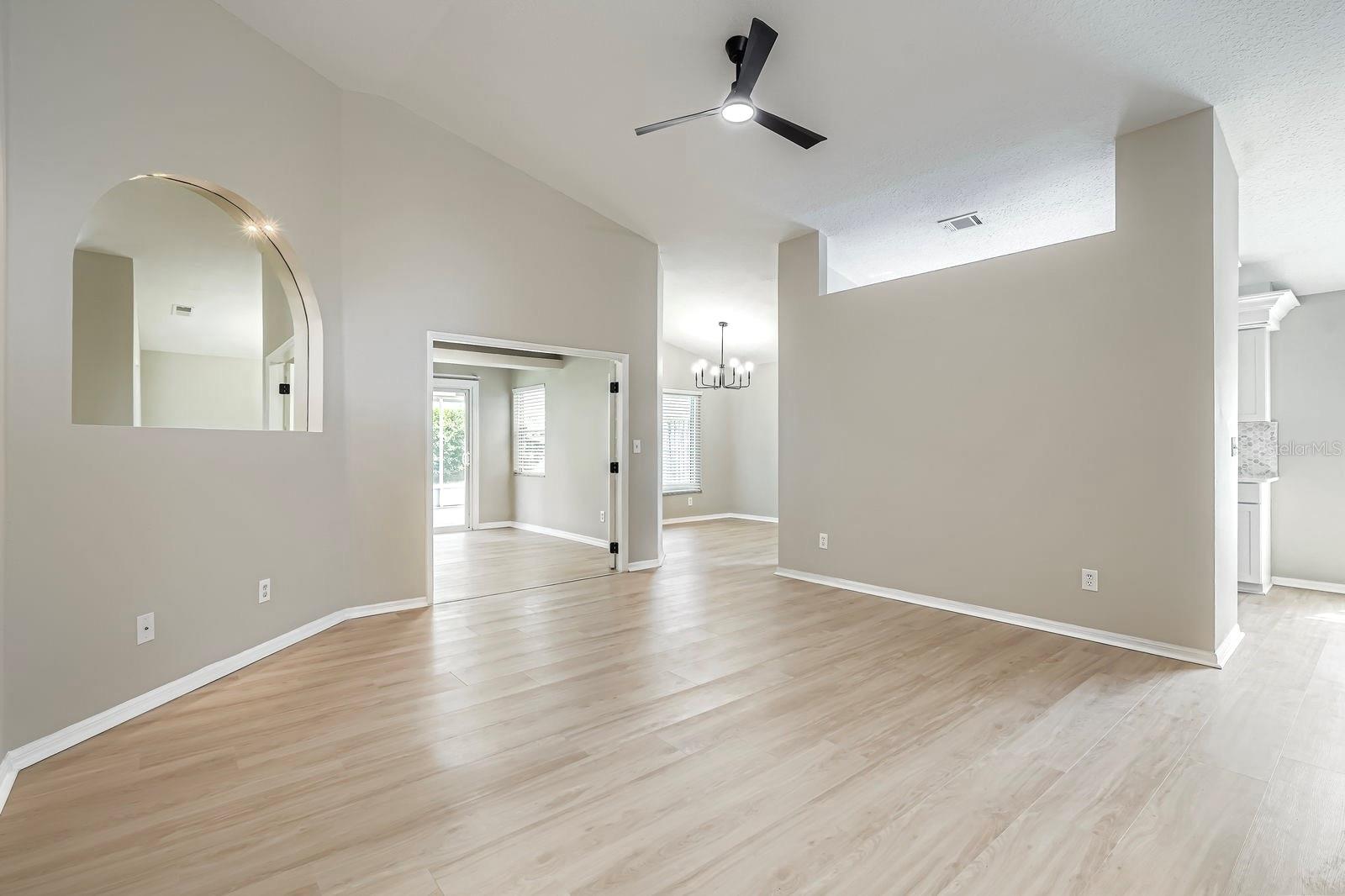 1410 WAKEFIELD DRIVE