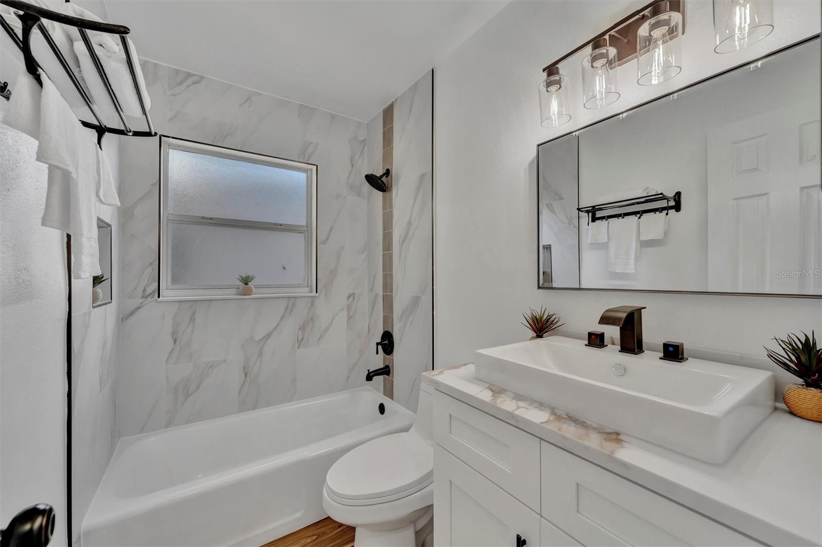 APOLLO BEACH UNIT TWO - Residential