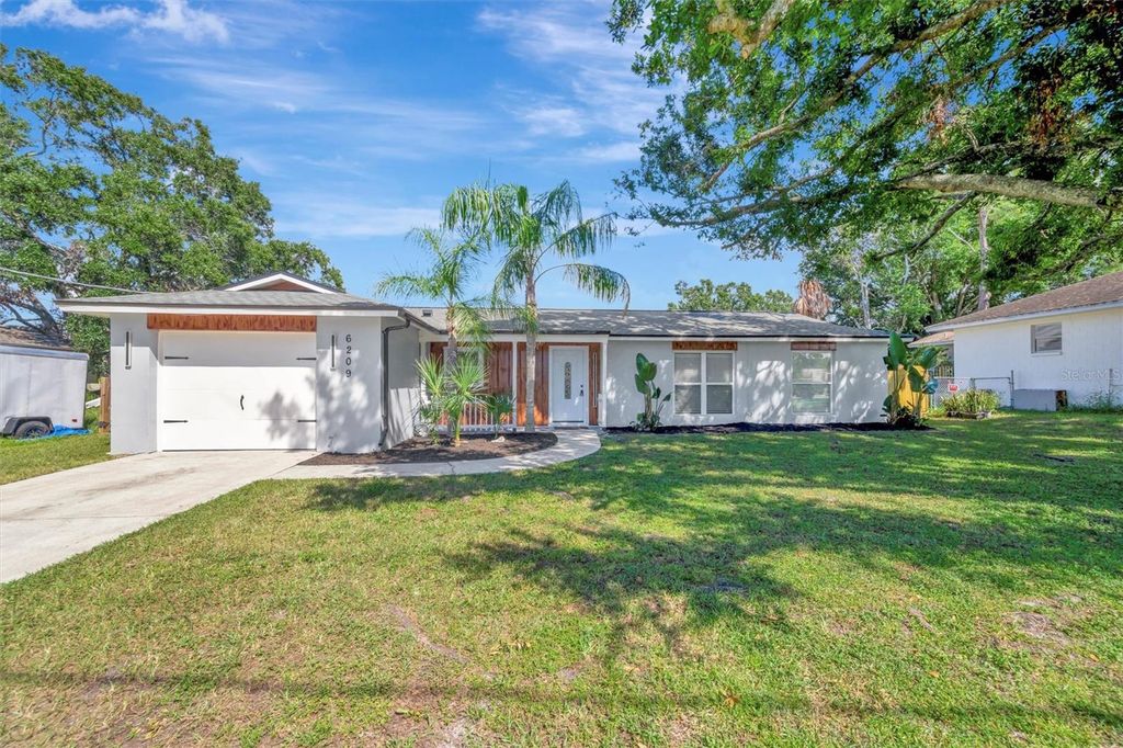 Photo of 6209 Flamingo Drive, Apollo Beach, FL 33572 (MLS # TB8432117)