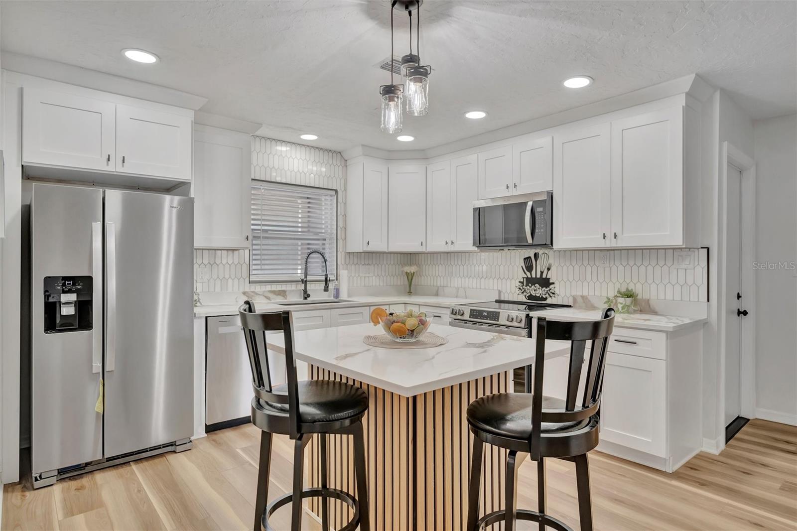 APOLLO BEACH UNIT TWO - Residential