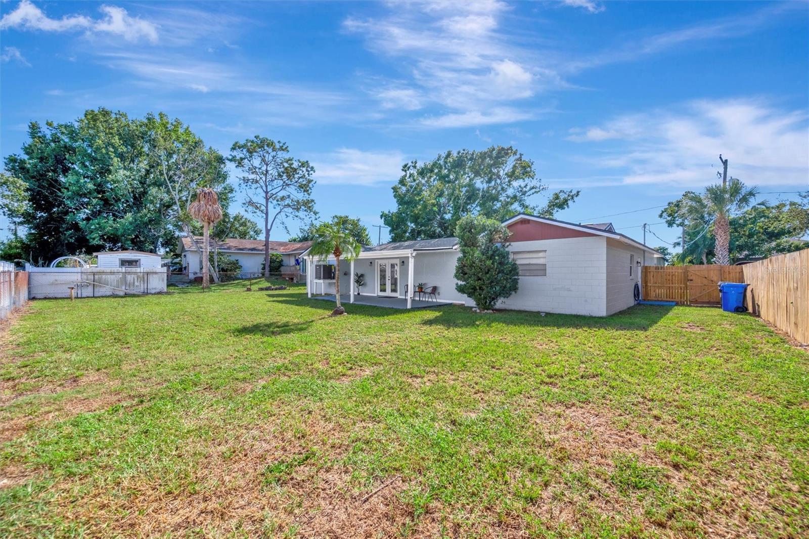 APOLLO BEACH UNIT TWO - Residential