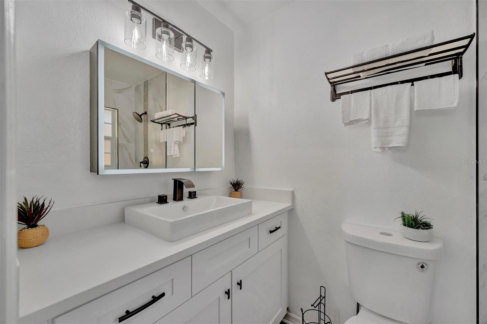 APOLLO BEACH UNIT TWO - Residential