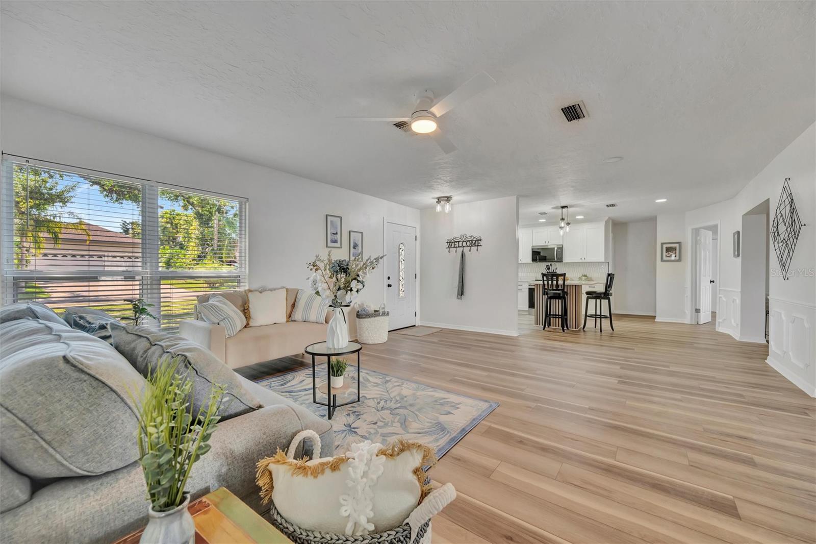 APOLLO BEACH UNIT TWO - Residential