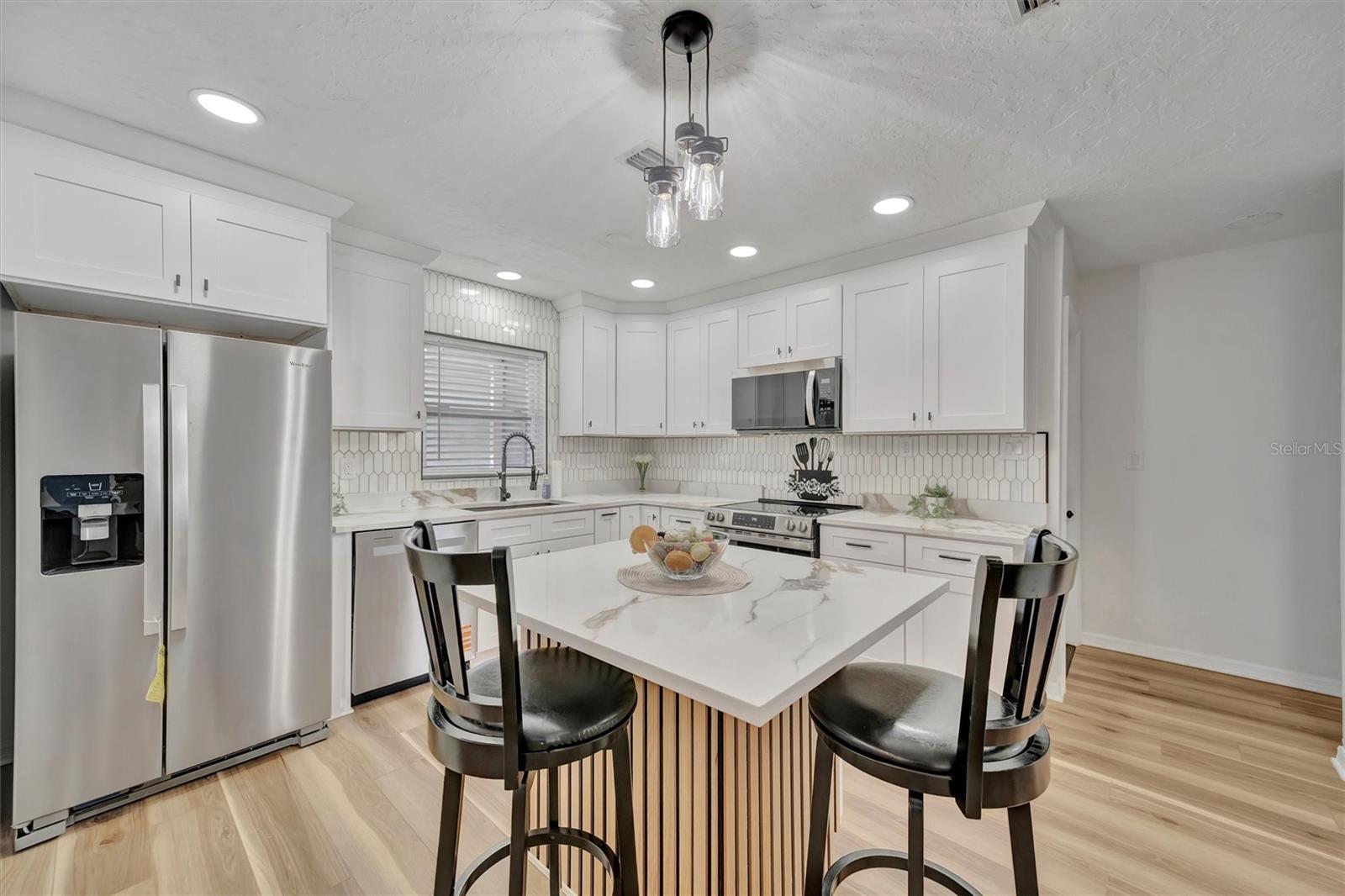 APOLLO BEACH UNIT TWO - Residential