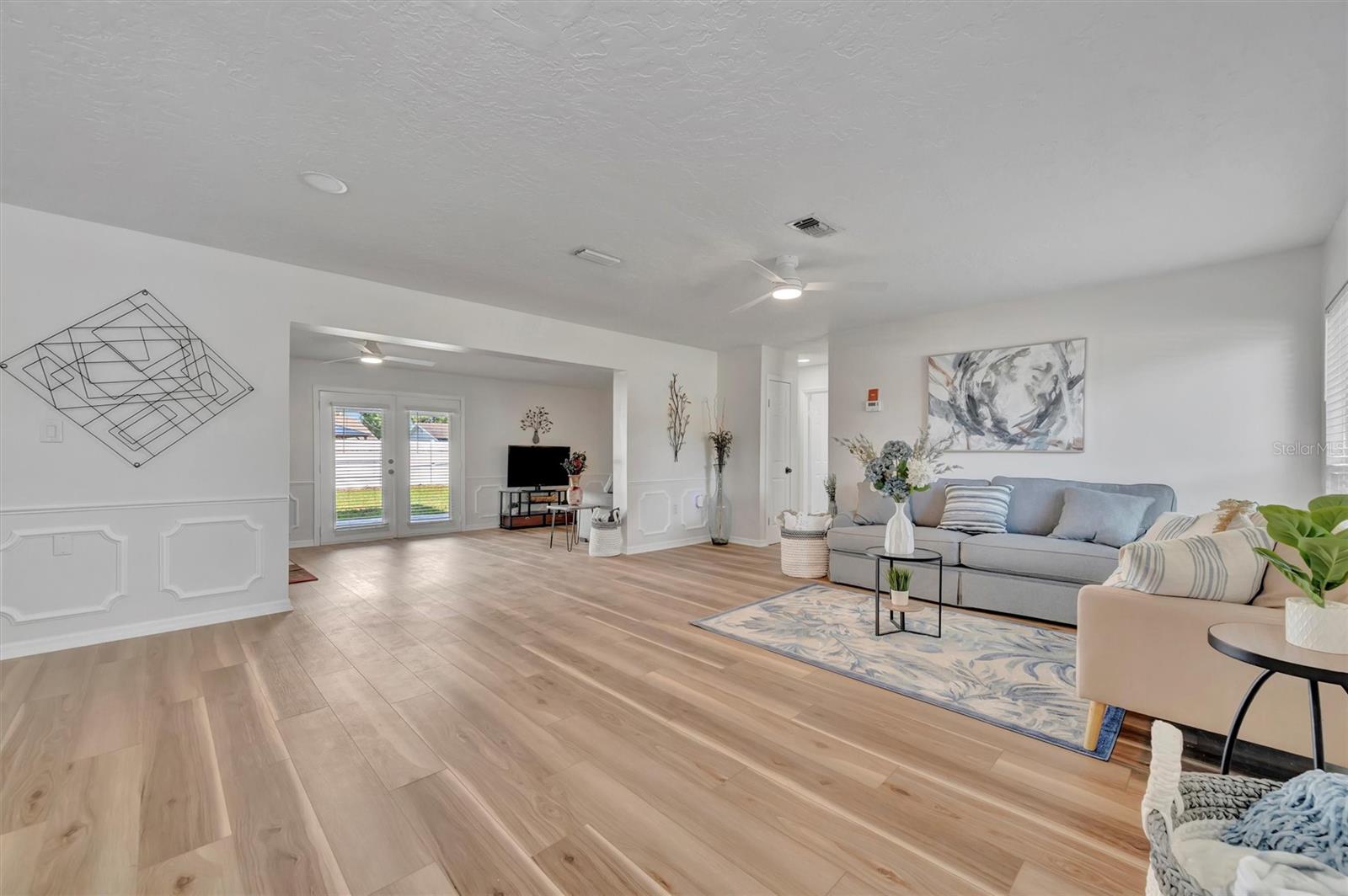 APOLLO BEACH UNIT TWO - Residential