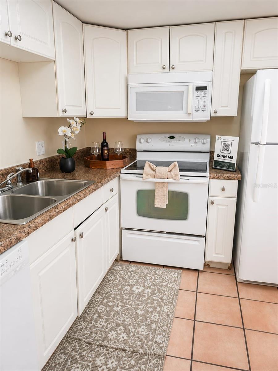 6306 NEWTOWN CIRCLE 6A3